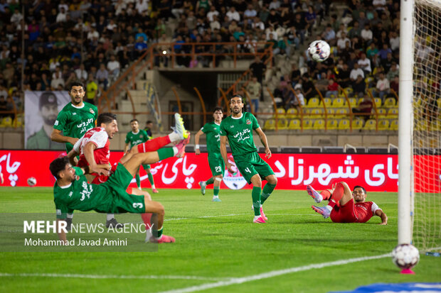 لیگ برتر فوتبال - شمس آذر و پرسپولیس