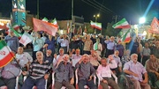 تداوم تجمع حماسی مردم اردستان در شب یکصد و شصت و نهم