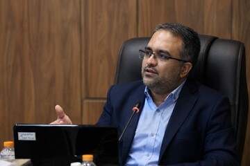 نوجوانان بیش از ۹ ساعت در فضای مجازی‌اند/توجه جدی به حکمرانی فجازی