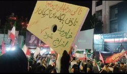 امروز میدان‌ها روایتگر حضور اقوام مختلف است