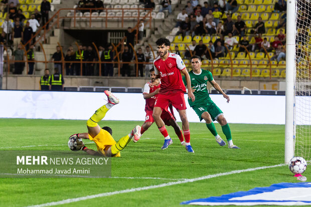 لیگ برتر فوتبال - شمس آذر و پرسپولیس