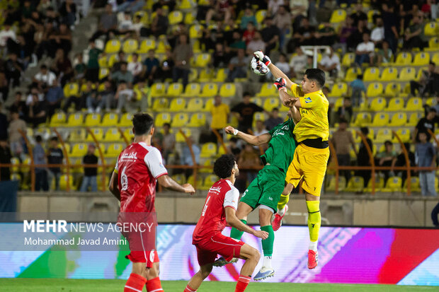 لیگ برتر فوتبال - شمس آذر و پرسپولیس