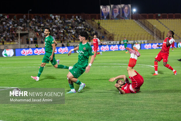 لیگ برتر فوتبال - شمس آذر و پرسپولیس