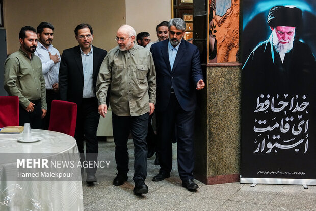 مراسم بزرگداشت روز خبرنگار با حضور رئیس مجلس