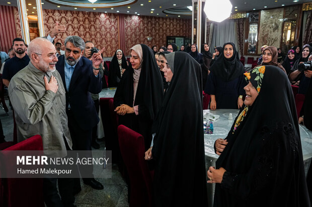 مراسم بزرگداشت روز خبرنگار با حضور رئیس مجلس