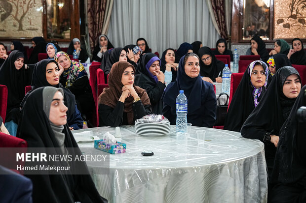 مراسم بزرگداشت روز خبرنگار با حضور رئیس مجلس