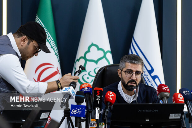 نشست خبری مدیرعامل شرکت واحد اتوبوسرانی