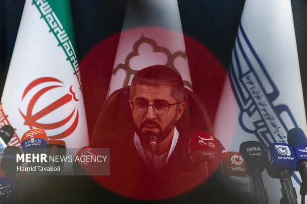 نشست خبری مدیرعامل شرکت واحد اتوبوسرانی