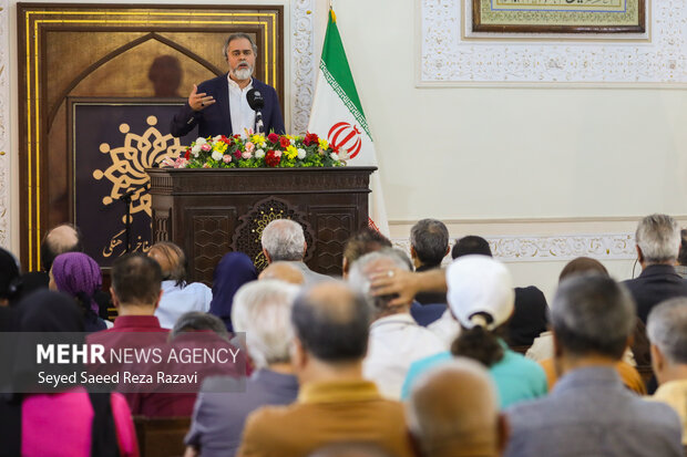 آیین بزرگداشت زنده‌ یاد علی حاتمی