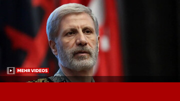 حاتمی: شوخی درباره تنگه هرمز هم غلط است