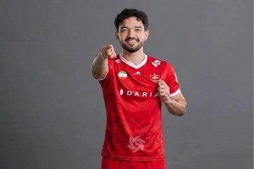 چک برای ایری نقد شد/ همراهی مدافع پر حرف و حدیث در بازی دوم پرسپولیس