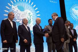 انتخاب معتمدیان به‌عنوان استاندار برتر در اجلاس ملی آموزش‌وپرورش