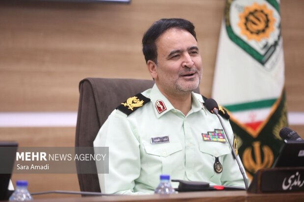 سردار نگهبان:پلیس مقتدر باید در برابر مردم متواضع باشد