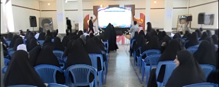 رقابت قرآنی دانش‌آموزان بام ایران؛ التیام رنج جنگ در پرتو کلام وحی