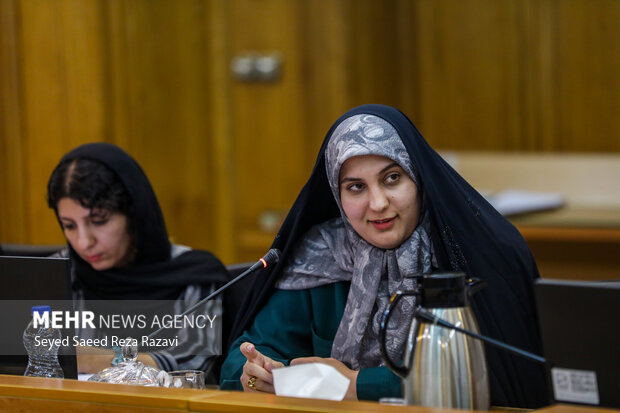 نشست خبری رئیس شورای اسلامی شهر تهران