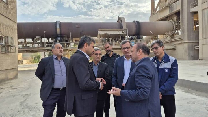 چهار محور توسعه کارخانه سیمان یاسوج احصا شد