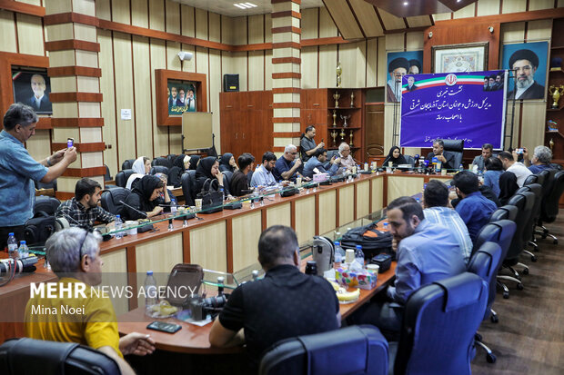 نشست خبری مدیرکل ورزش و جوانان آذربایجان شرقی