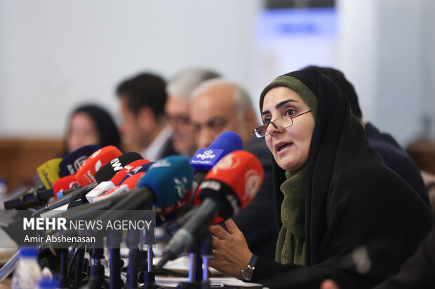 نشست خبری وزیر راه و شهرسازی