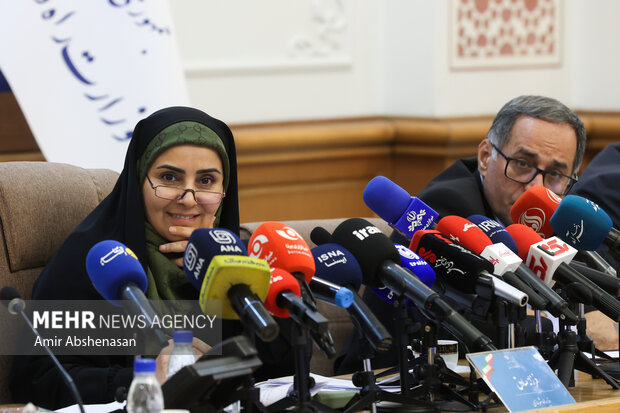 نشست خبری وزیر راه و شهرسازی
