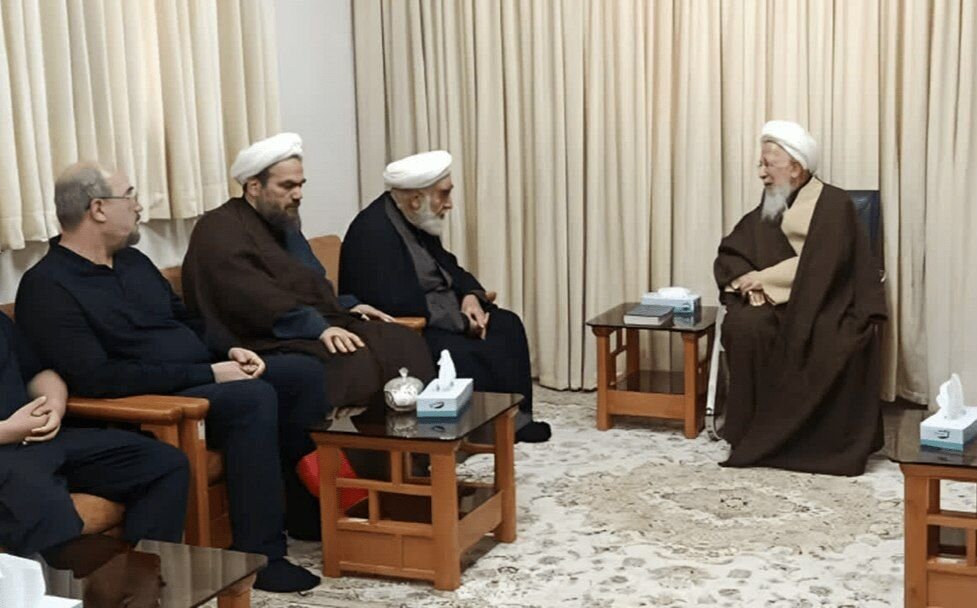 گزارش تحلیلی: دیدار محمدی‌گلپایگانی و سیدحسن خمینی با آیت‌الله جوادی‌آملی | مهر - کد 8852