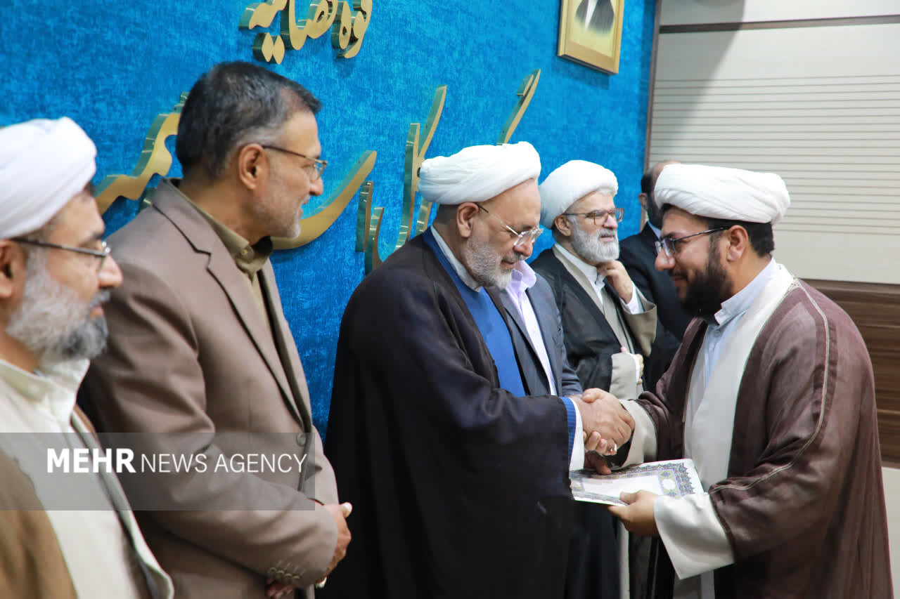 تأکید رئیس‌کل دادگستری سمنان بر نمود انس باقرآن در رفتار کارکنان قضایی