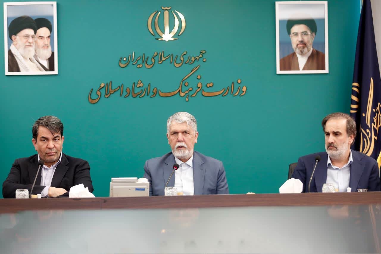 تحلیل خبر: صالحی: کرمان می‌تواند الگوی پیوند توسعه اقتصادی و فرهنگ در کشور باشد | مهر - کد 7c58