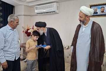دیدار مدیرکل تبلیغات اسلامی آذربایجان‌شرقی با خانواده شهید زوار جنتی