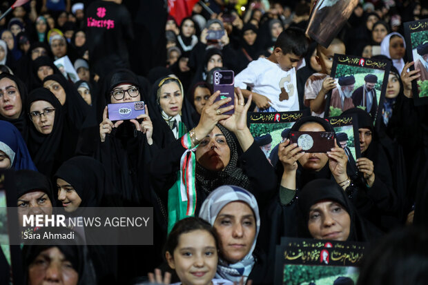 محفل اربعین تدفین رهبر شهید انقلاب در مشهد
