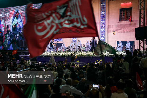 محفل اربعین تدفین <a href='https://sayeb.ir/tag/%d8%b1%d9%87%d8%a8%d8%b1-%d8%b4%d9%87%db%8c%d8%af'></div>رهبر شهید</a> انقلاب در <a href='https://sayeb.ir/tag/%d9%85%d8%b4%d9%87%d8%af'>مشهد</a>