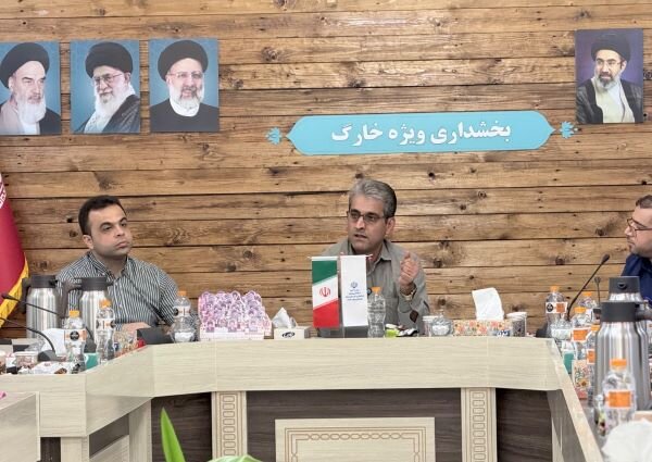 بخشدار ویژه خارگ: پرداخت به‌موقع حقوق کارگران در اولویت شرکت‌ها باشد