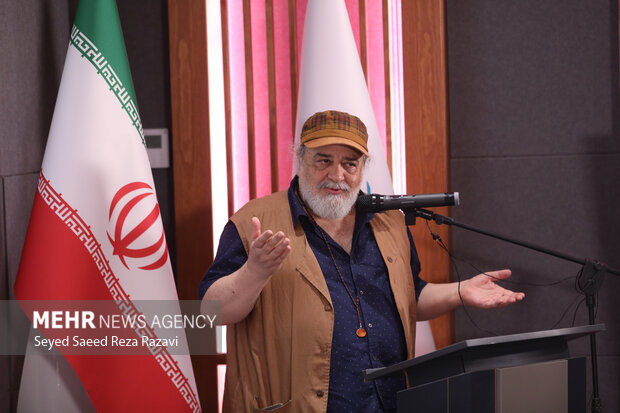 مجید مظفری از بیکاری هنرمندان گلایه کرد؛ تجلیل از نیم قرن خاطرهآفرینی