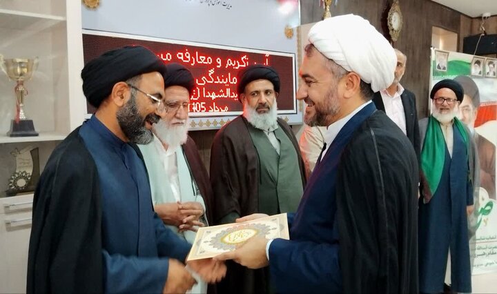 فرمانده سپاه دیّر: هویت سپاه با معنویت گره خورده است
