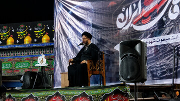 حجت الاسلام چوبچیان: خونخواهی شهدا تعطیل‌ بردار نیست