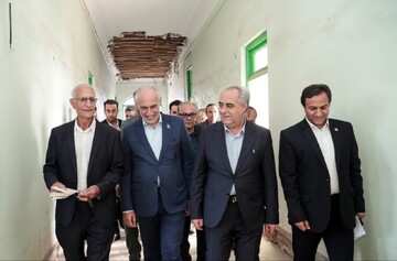 پورمحمدی: دبیرستان فردوسی تبریز احیا و به فناوری‌های نوین مجهز می‌شود