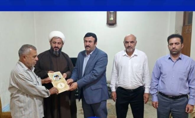 مسئولان دیلم با ۲ نفر از آزادگان دیدار کردند