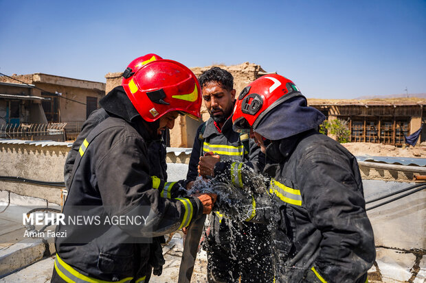 آتش سوزی در کوچه هفت پیچ شیراز