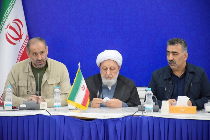 فرماندار آستارا: دهیاران خط مقدم حفظ یکپارچگی روستاها هستند