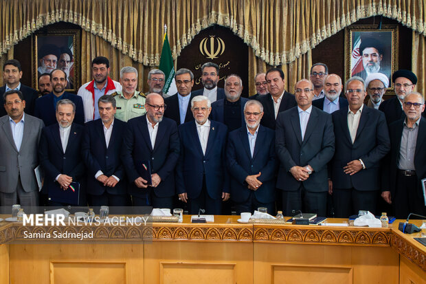 نشست تقدیر از فعالان مراسم اربعین