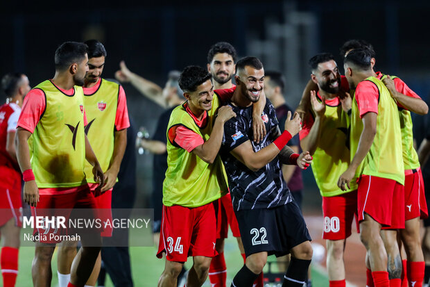 لیگ برتر فوتبال - پرسپولیس و استقلال خوزستان