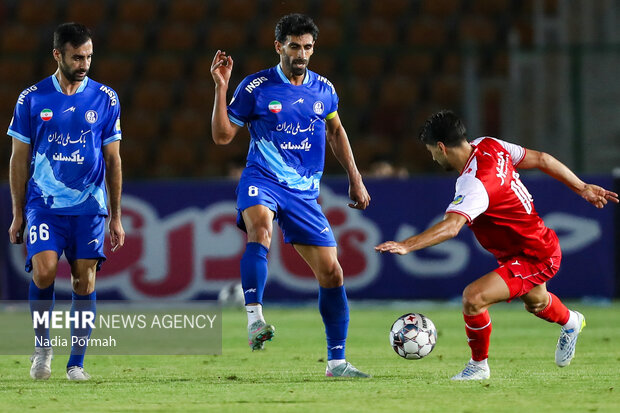 لیگ برتر فوتبال - پرسپولیس و استقلال خوزستان
