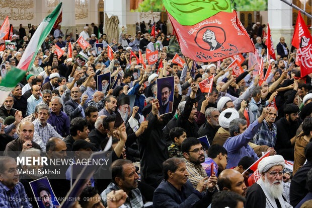مراسم چهلم تدفین رهبر شهید انقلاب در قم