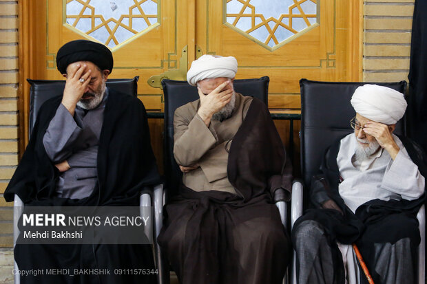 مراسم چهلم تدفین رهبر شهید انقلاب در قم