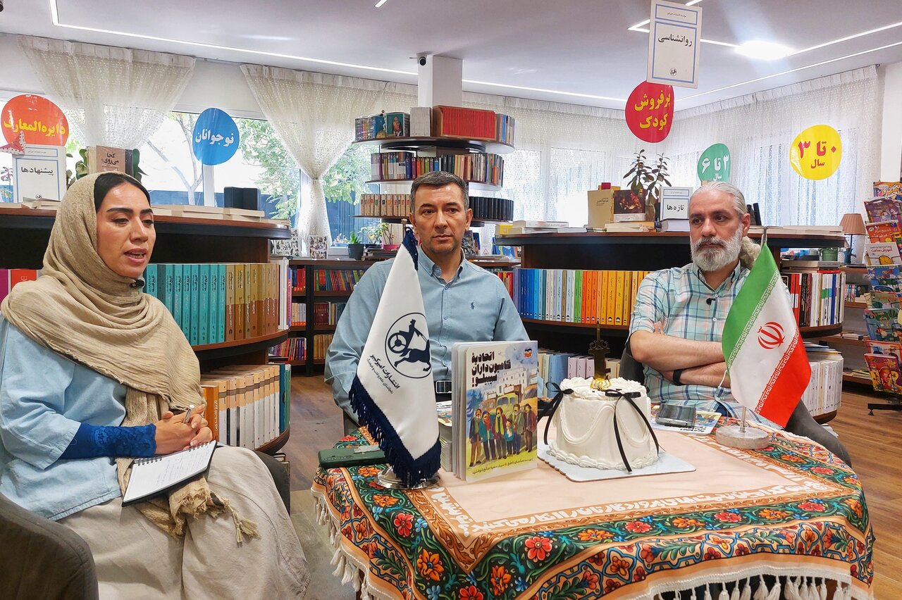 گزارش تحلیلی: «اتحادیه کامیون‌داران سیبیلو» روایتی چندصدایی از هویت ایرانی است | مهر - کد 7bfb