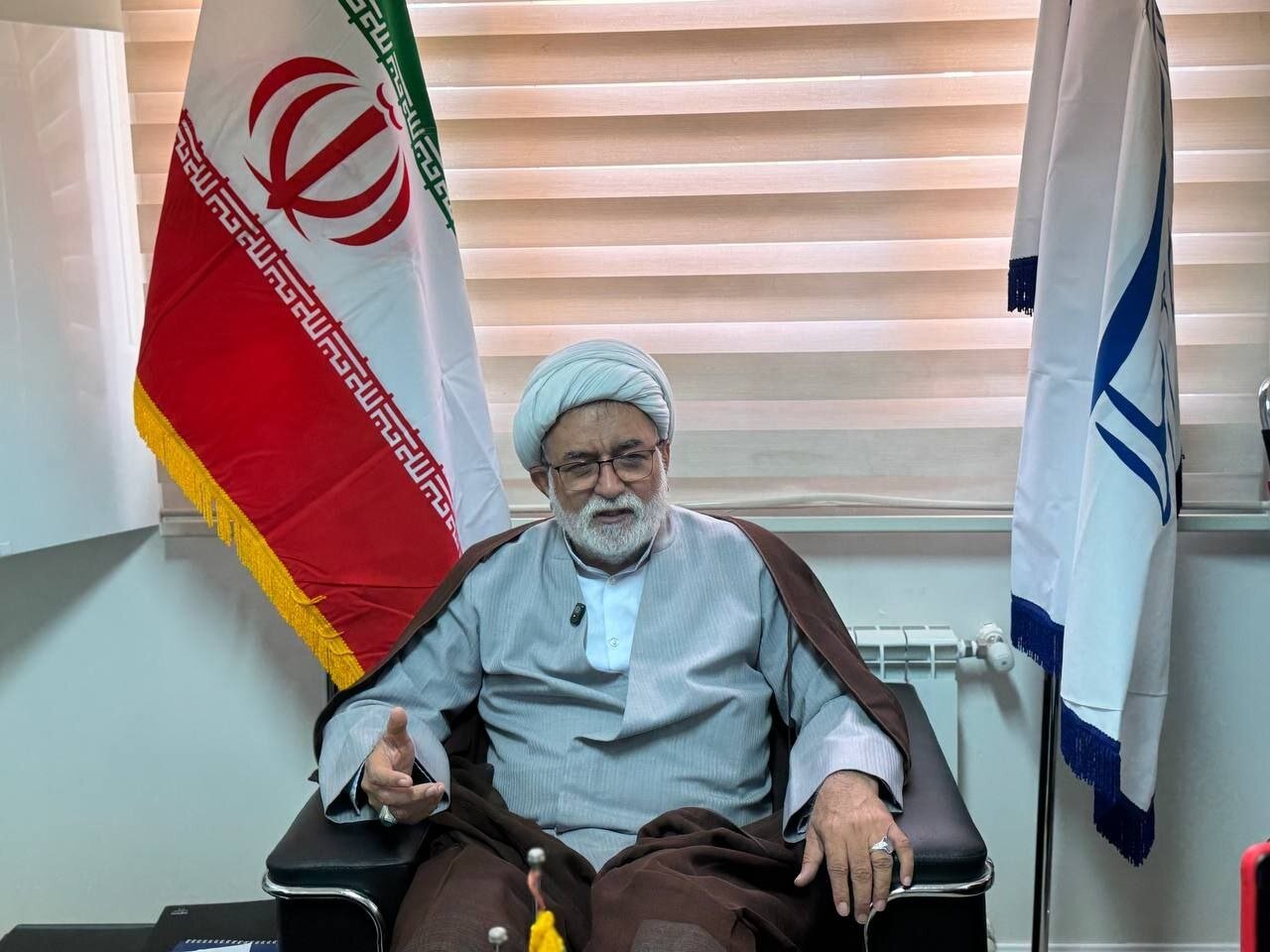 بررسی جامع: حجت‌الاسلام احمدی: کارگروه ویژه بنزین در مجلس تشکیل شد | مهر - کد 8744
