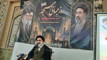 فاطمی: امروز مساجد پایگاه راهبری اجتماعات مؤمنانه هستند 