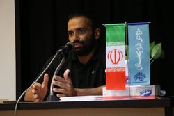 الهی‌راد: شاعر خراسان شمالی در کنگره شعر دفاع مقدس سوم شد