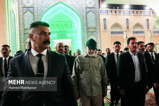 اولین روز سفر رئیس مجلس به عراق