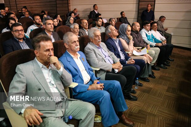 سفر وزیر ورزش و جوانان به کردستان
