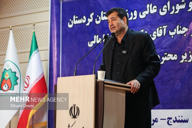 سفر وزیر ورزش و جوانان به کردستان