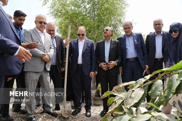 سفر وزیر جهاد کشاورزی به بندرعباس